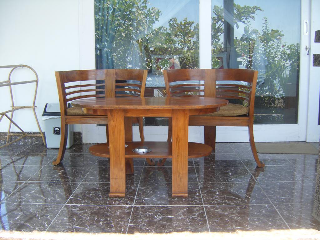 Alur Beach Homestay 아메드 외부 사진