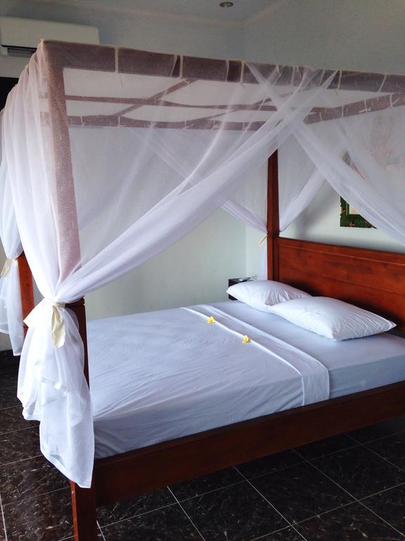 Alur Beach Homestay 아메드 객실 사진
