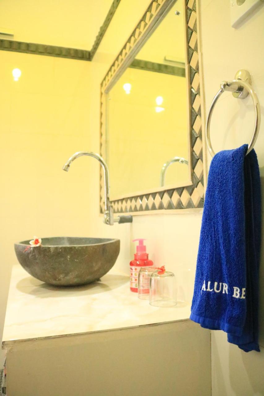 Alur Beach Homestay 아메드 외부 사진